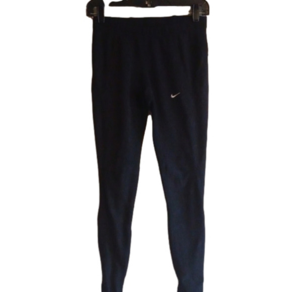 Nike Fit dry xs leggings with zippers. So cute.And sporty of course. - Picture 1 of 8